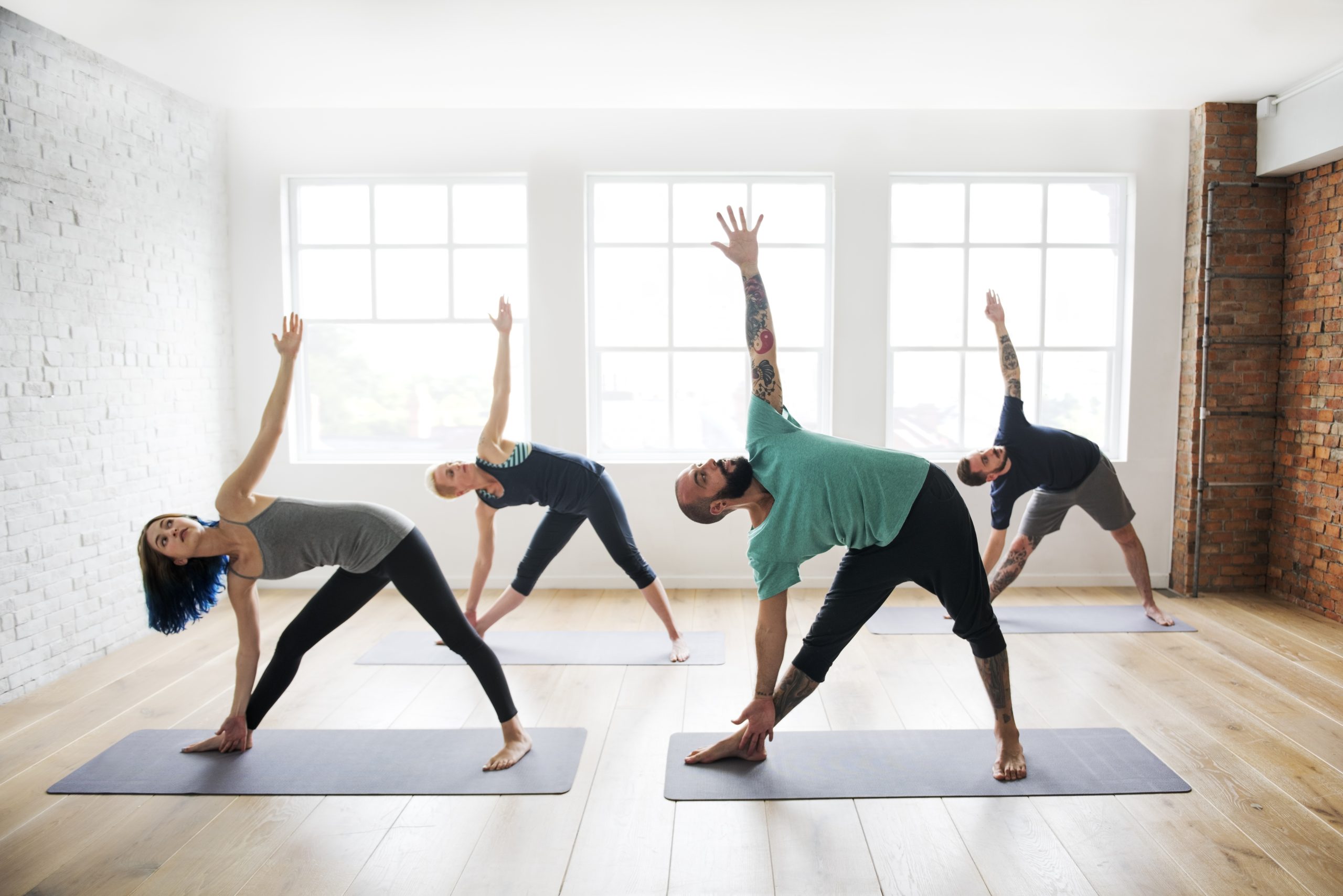 You are currently viewing Les bienfaits du yoga en entreprise !